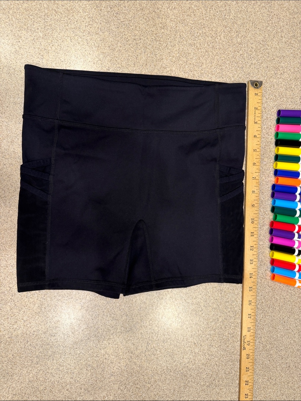 Fabletics Black High-Rise Bike Shorts with Side Panel Detail large (tag missing)